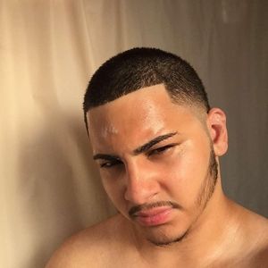 Meet your Posher, Erolyn